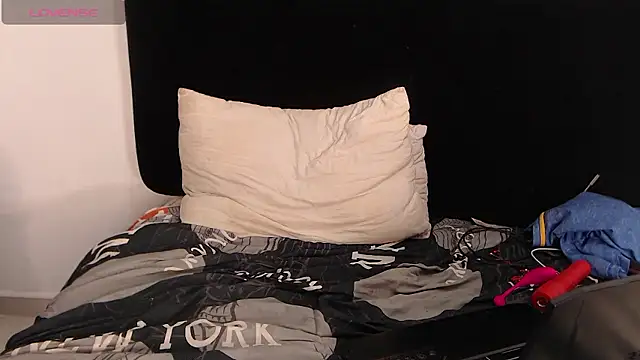 lolaa staars online show from 1, 12, 2024