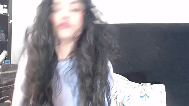 lolaa staars online show from 9, 2, 2025