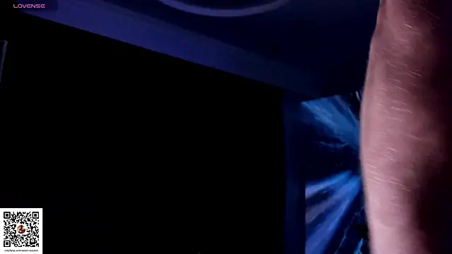 ADAM BOUTON  online show from 27, 4, 2026