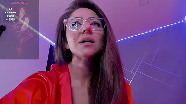 Snapshot of Ich_Bin_Julia chatting on 2, 12, 2024 Ich Bin Julia online show from 2, 12, 2024