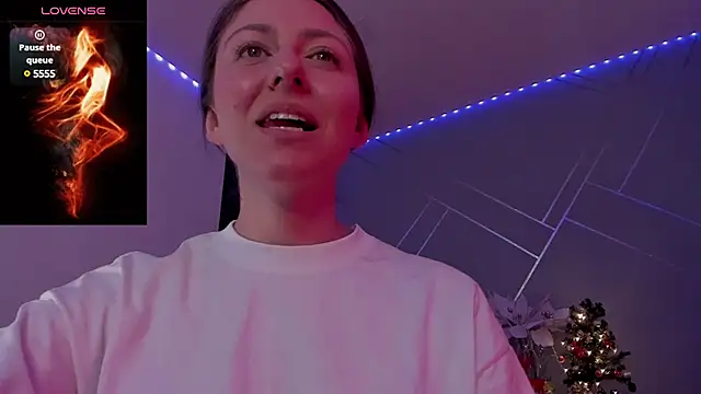 Snapshot of Ich_Bin_Julia chatting on 18, 12, 2024 Ich Bin Julia online show from 18, 12, 2024