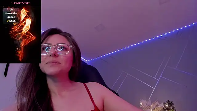 Snapshot of Ich_Bin_Julia chatting on 22, 12, 2024 Ich Bin Julia online show from 22, 12, 2024