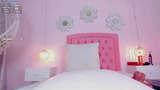 Snapshot of Ariana_ceballos chatting on 5, 1, 2025 Ariana ceballos online show from 5, 1, 2025