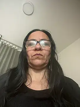 Freya Artemisa online show from 17, 2, 2026