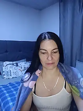 renata hot1 online show from 11, 6, 2026