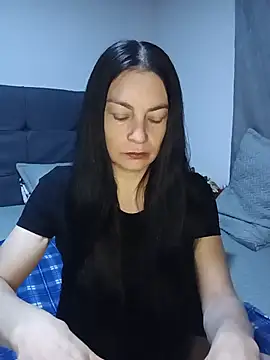 renata hot1 online show from 17, 7, 2026