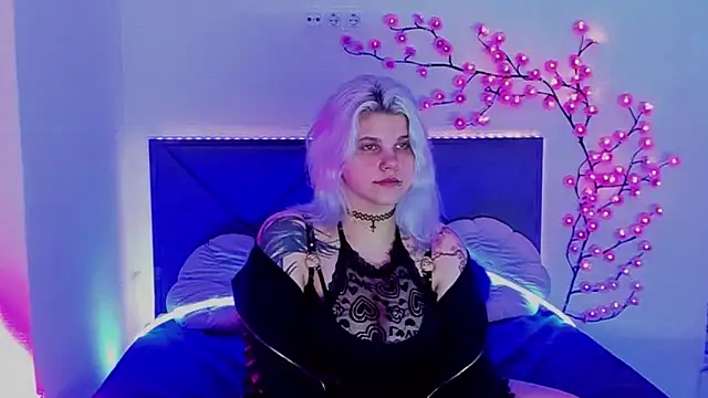 JoannLowe online show from 14, 5, 2026