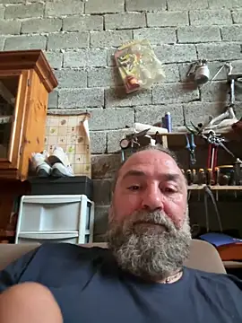 Snapshot of ros217 chatting on 16, 9, 2025 ros217 online show from 16, 9, 2025