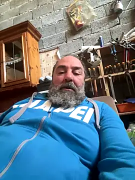 Snapshot of ros217 chatting on 7, 10, 2025 ros217 online show from 7, 10, 2025