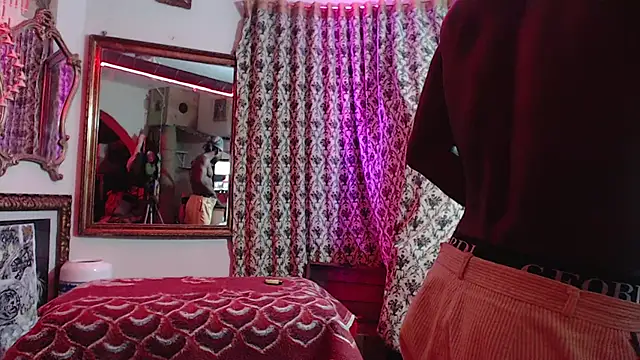 Siriss boyrag online show from 3, 12, 2024