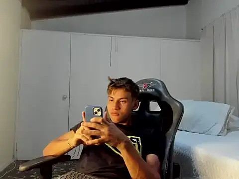 miguel hz online show from 11, 3, 2025