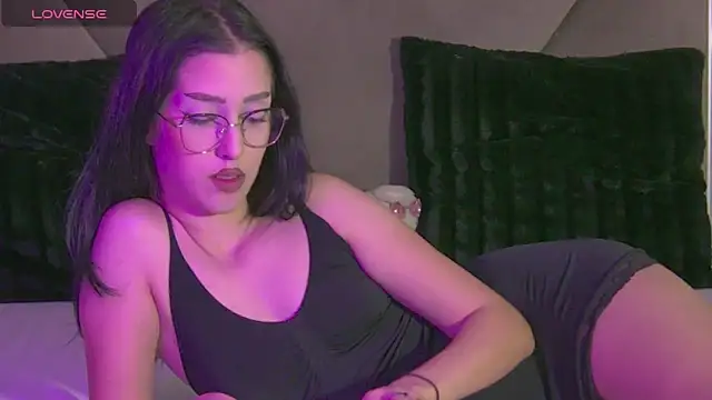 AishaHummer online show from 19, 11, 2025