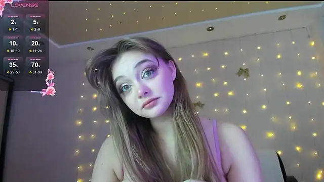 Snapshot of May_Flower chatting on 1, 2, 2026 May Flower online show from 1, 2, 2026