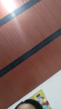 Snapshot of ailyn_miranda chatting on 25, 11, 2025 ailyn miranda online show from 25, 11, 2025