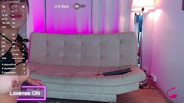 Snapshot of little_sophie18 chatting on 16, 2, 2025 little sophie18 online show from 16, 2, 2025