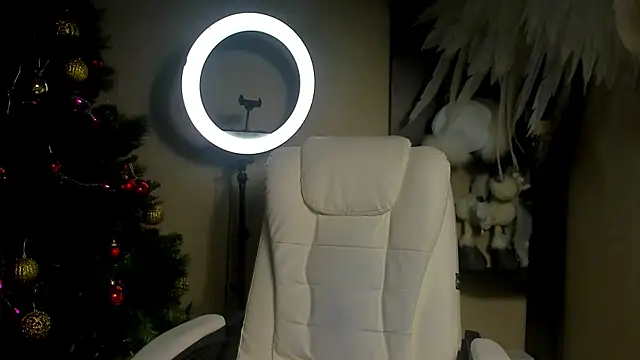 foxy blond online show from 19, 12, 2025