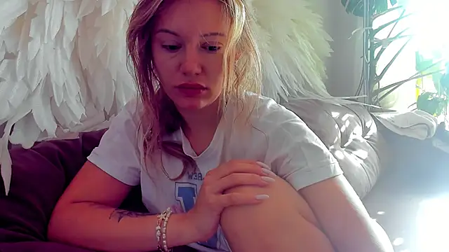 foxy blond online show from 1, 6, 2026