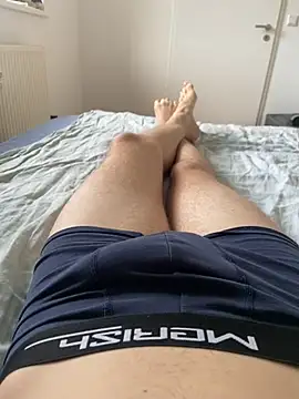 Snapshot of Nio-5 chatting on 4, 12, 2024 Nio-5 online show from 4, 12, 2024