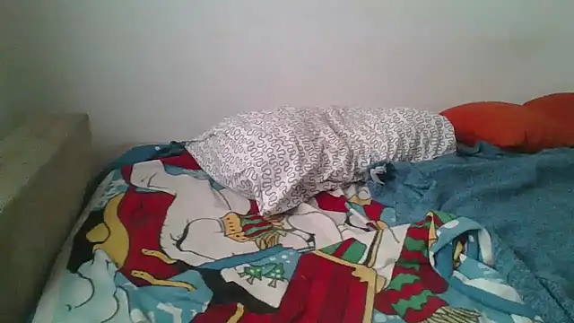 Snapshot of hairygirl80 chatting on 6, 2, 2026 hairygirl80 online show from 6, 2, 2026