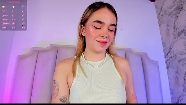 Lucy Vega online show from 7, 3, 2025