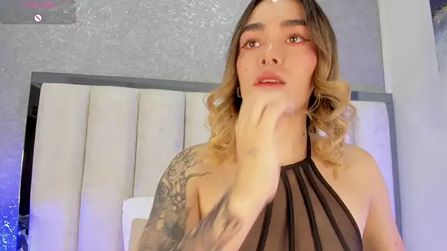 Lucy Vega online show from 11, 9, 2025