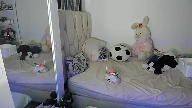 KittyKlum online show from 26, 5, 2026