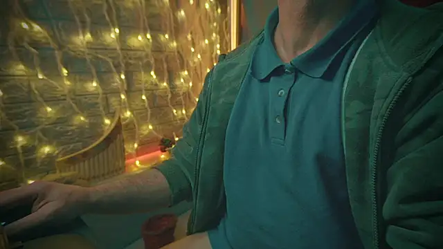 alex-volo online show from 20, 12, 2024