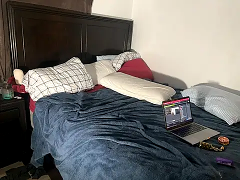 SpunCandy online show from 2, 10, 2025