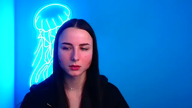 Eva Janee online show from 10, 2, 2025