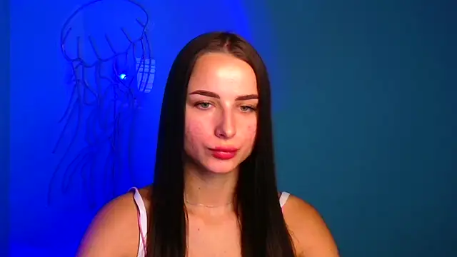 Eva Janee online show from 22, 9, 2025