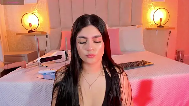 Amy-Saenz online show from 25, 3, 2026