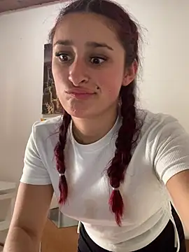 Snapshot of hannaa_brown chatting on 31, 1, 2025 hannaa brown online show from 31, 1, 2025