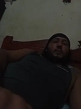 Snapshot of markikijr21 chatting on 14, 1, 2026 markikijr21 online show from 14, 1, 2026