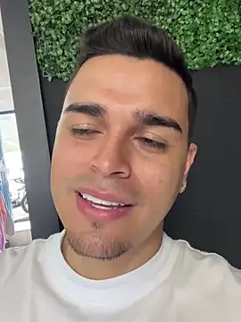 Axel Big cock online show from 30, 1, 2025