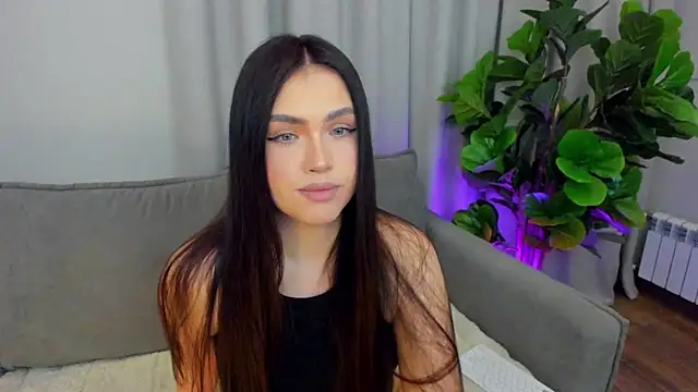 sexyangeloux online show from 11, 4, 2026