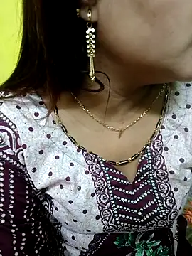 Snapshot of Sexyranibhabhi chatting on 26, 4, 2026 Sexyranibhabhi online show from 26, 4, 2026