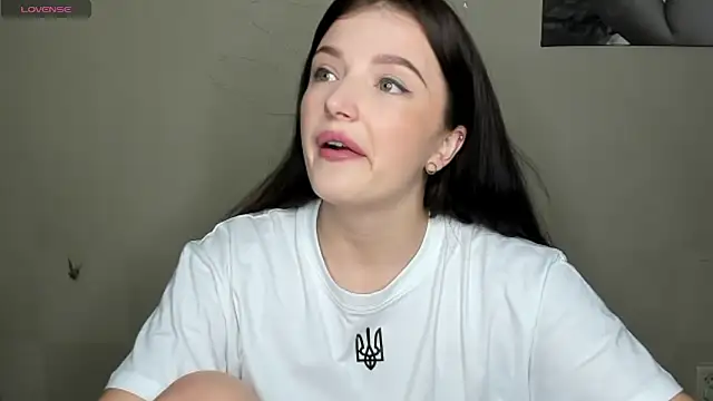 EvaaMillerr99 online show from 27, 12, 2024