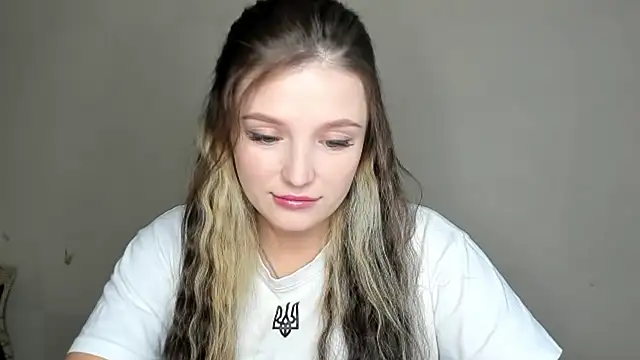 EvaaMillerr99 online show from 2, 11, 2025