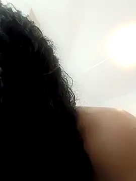 AlexandraJones  online show from 13, 3, 2025