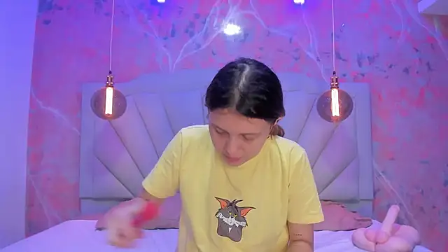 AngelaaCute  online show from 30, 1, 2025