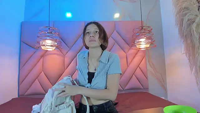 AngelaaCute  online show from 9, 2, 2025