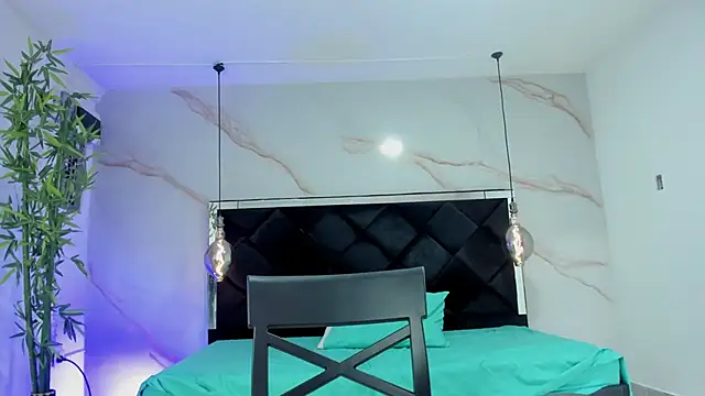 AngelaaCute  online show from 13, 9, 2025