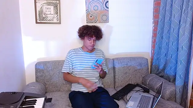 nickolas moon online show from 16, 1, 2025