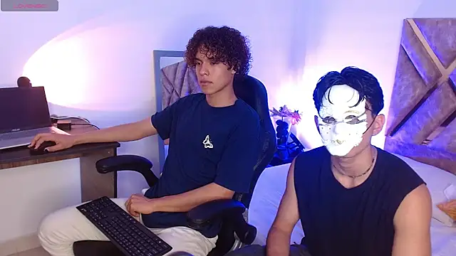 nickolas moon online show from 8, 3, 2025