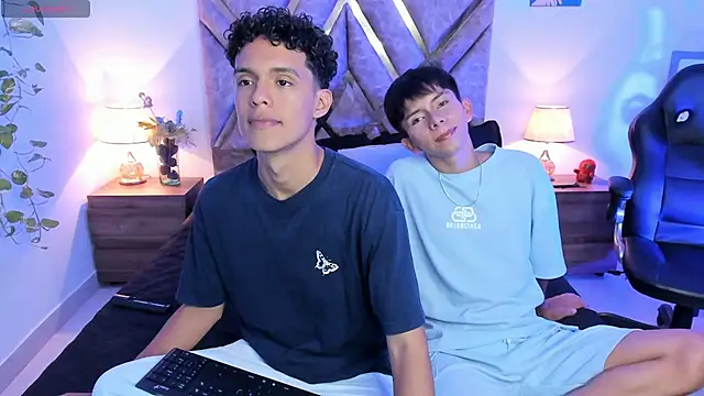 nickolas moon online show from 28, 9, 2025