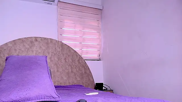 anisha x online show from 9, 3, 2026