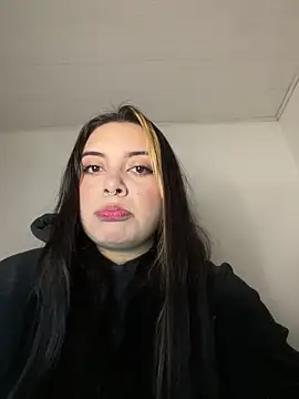 NatyOlson online show from 9, 6, 2026