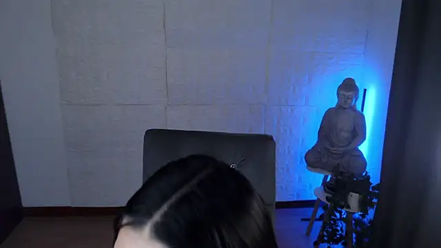 GODDESS EVANS online show from 12, 3, 2025