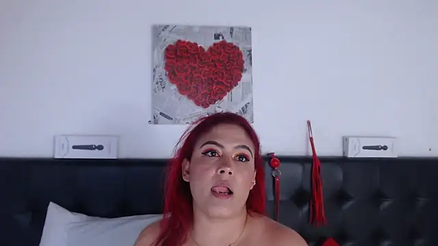 Snapshot of Amara_Red chatting on 10, 2, 2025 Amara Red online show from 10, 2, 2025
