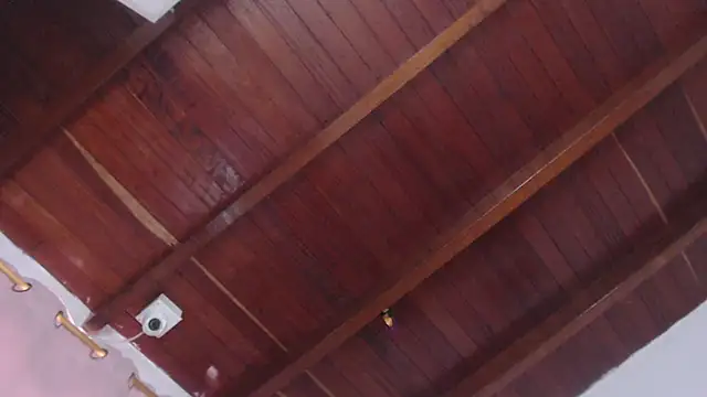 Amara Red online show from 24, 10, 2025